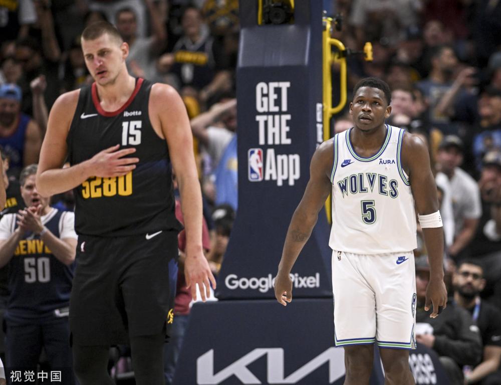 成绩出色 成绩出色