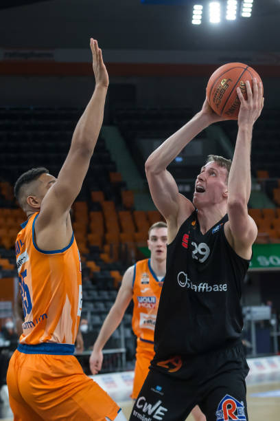 第一盘以 第一盘以