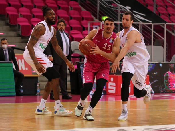 故事超越球 故事超越球